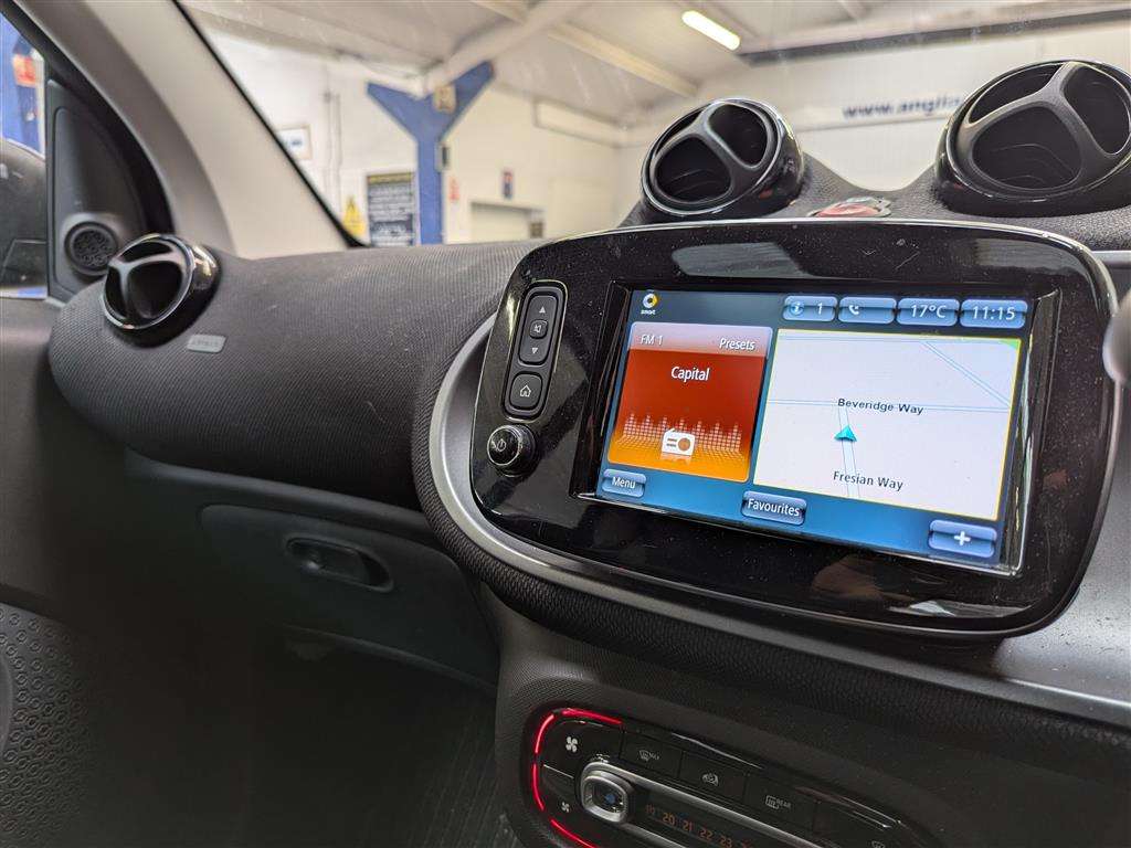 <p>2016 SMART FORTWO EDITION BLACK AUTO</p>