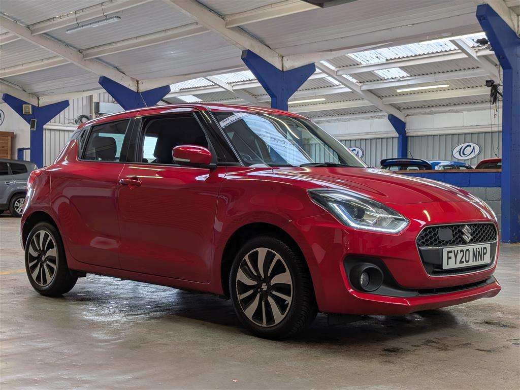 <p>2020 SUZUKI SWIFT SZ5 BOOSTERJET AUTO</p>