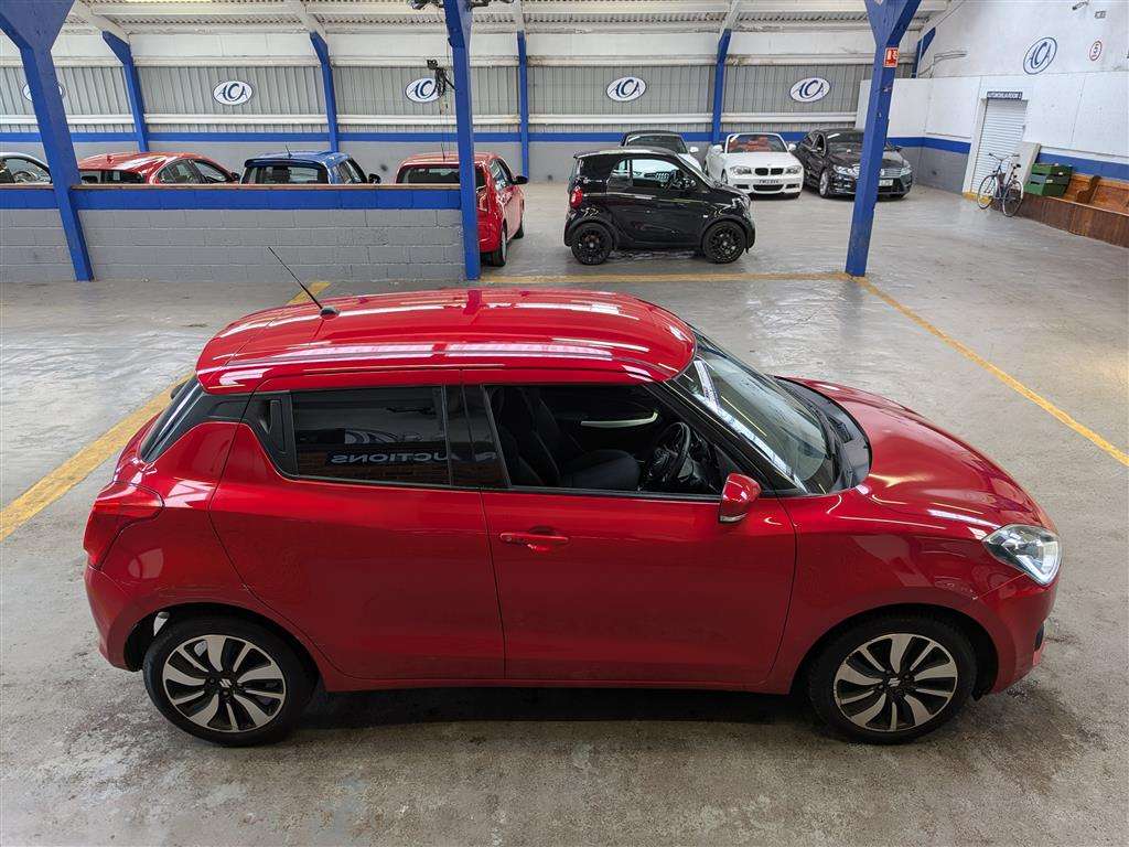 <p>2020 SUZUKI SWIFT SZ5 BOOSTERJET AUTO</p>