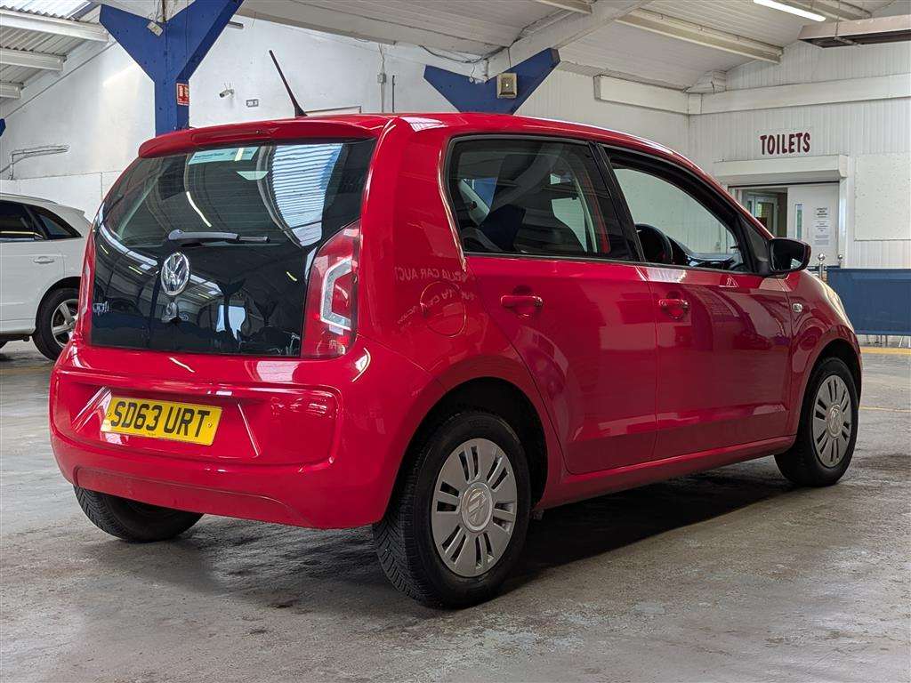 <p>2013 VOLKSWAGEN MOVE UP AUTO</p>