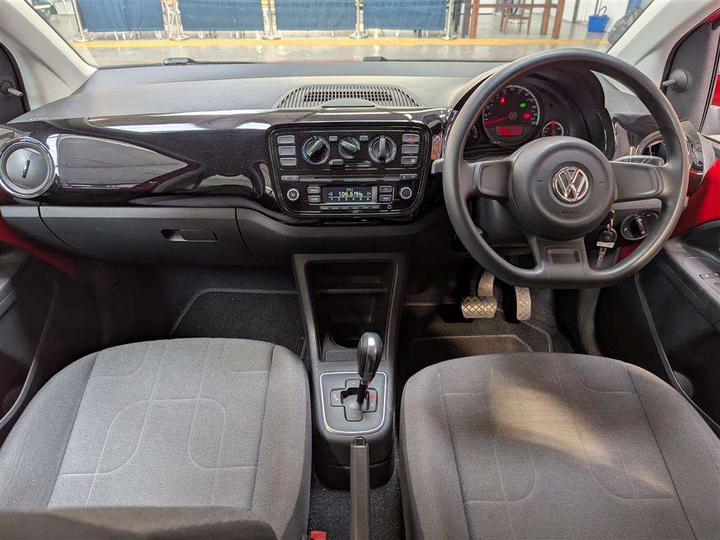 <p>2013 VOLKSWAGEN MOVE UP AUTO</p>