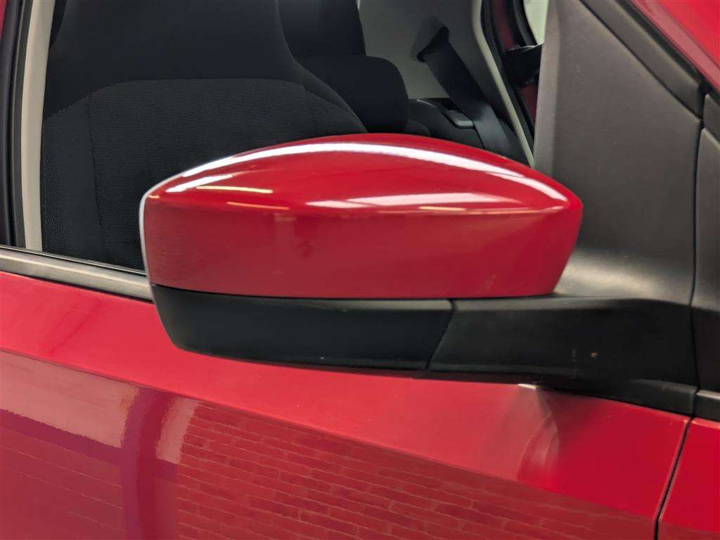 <p>2013 VOLKSWAGEN MOVE UP AUTO</p>