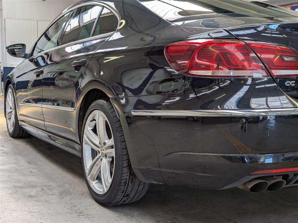 <p>2015 VOLKSWAGEN CC R LINE BLUEMOTION TECH</p>