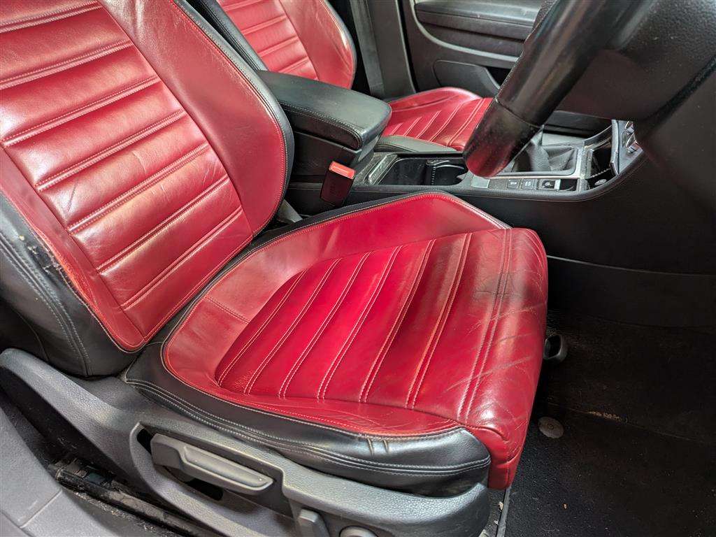 <p>2015 VOLKSWAGEN CC R LINE BLUEMOTION TECH</p>
