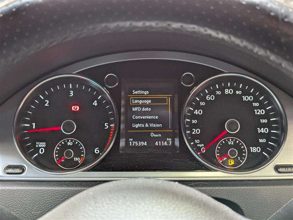 <p>2015 VOLKSWAGEN CC R LINE BLUEMOTION TECH</p>