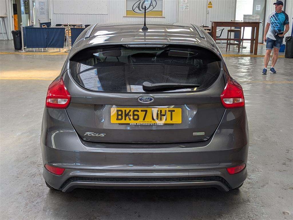 <p>2017 FORD FOCUS ST-LINE</p>