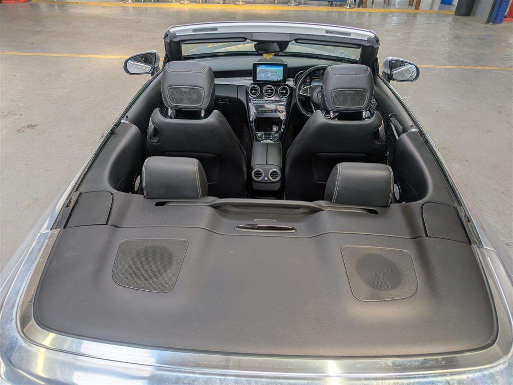 <p>2017 MERCEDES-BENZ C 250 AMG LINE PREMIUM +</p>