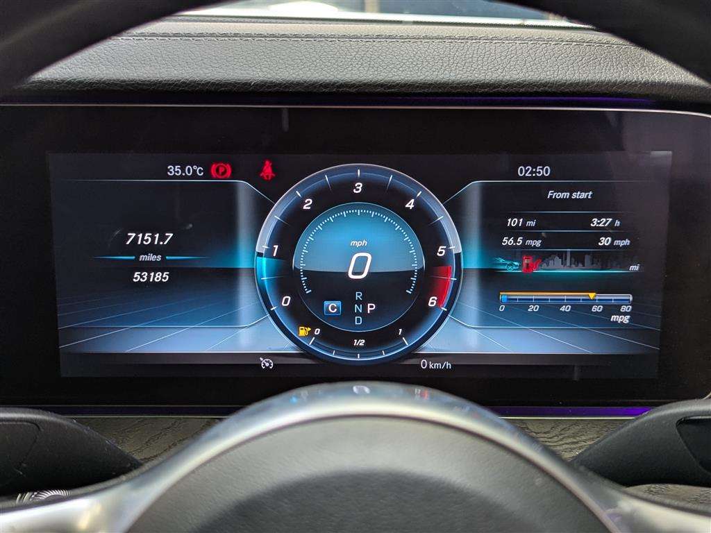 <p>2019 MERCEDES-BENZ E 220 D AMG LINE AUTO</p>