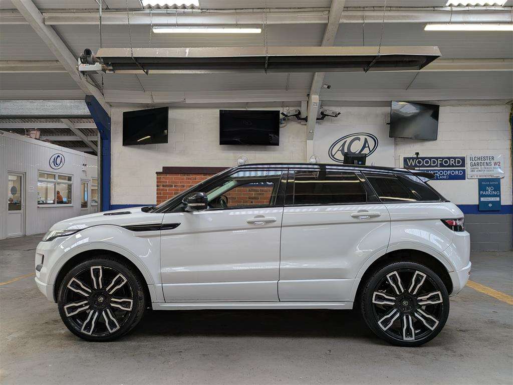 <p>2011 LAND ROVER RANGE ROVER EVOQUE D-LUX</p>