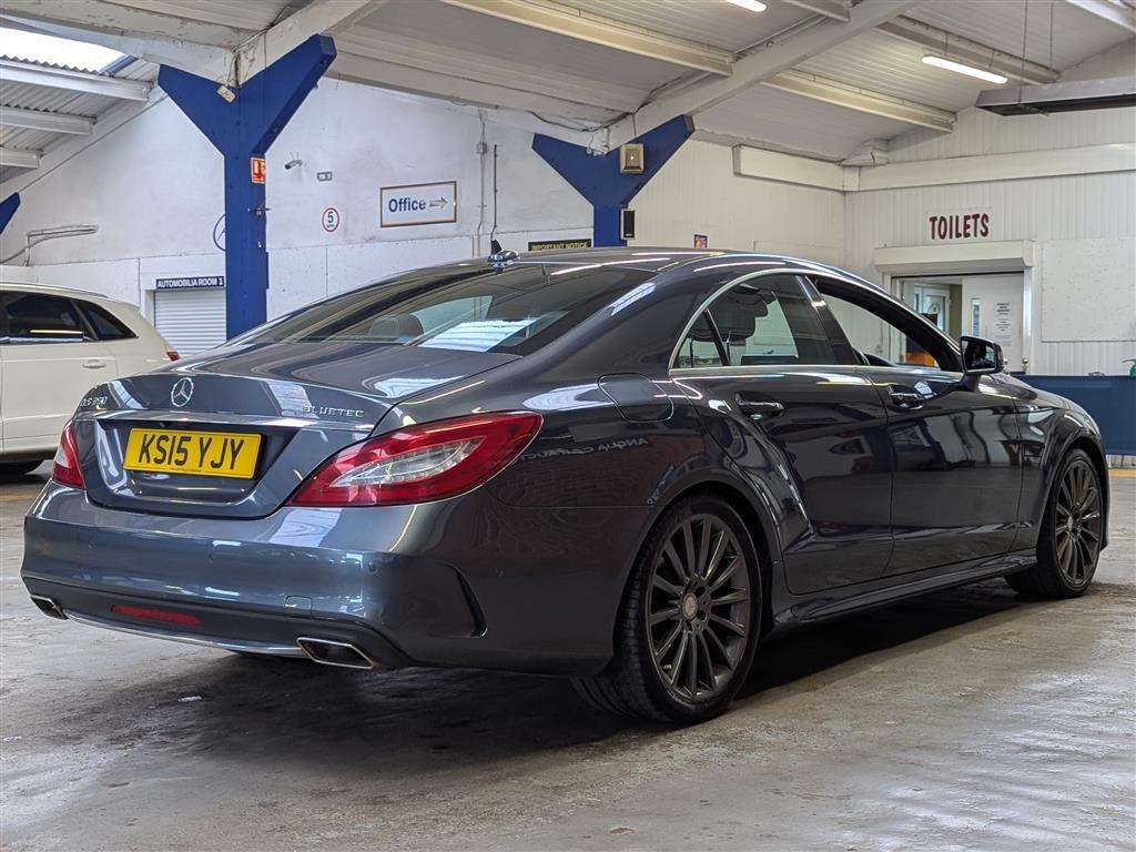 <p>2015 MERCEDES-BENZ CLS350 AMG LINE PREM BLUE</p>