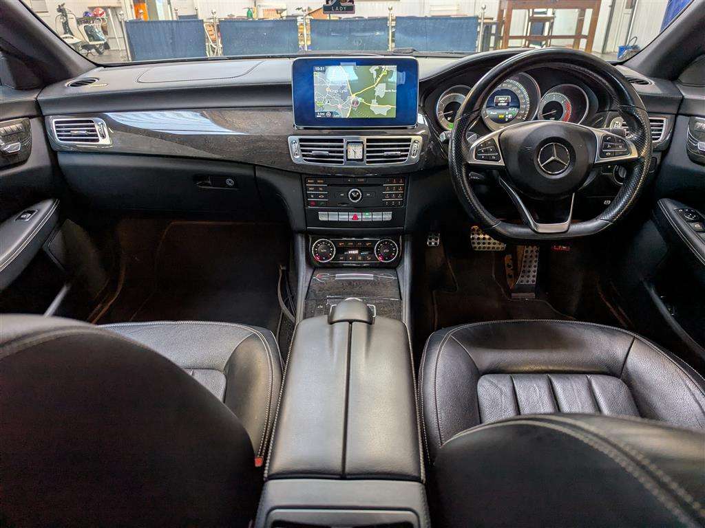 <p>2015 MERCEDES-BENZ CLS350 AMG LINE PREM BLUE</p>