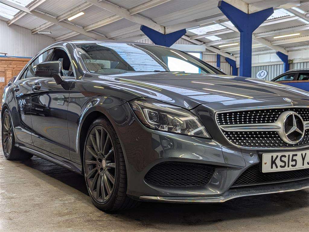 <p>2015 MERCEDES-BENZ CLS350 AMG LINE PREM BLUE</p>