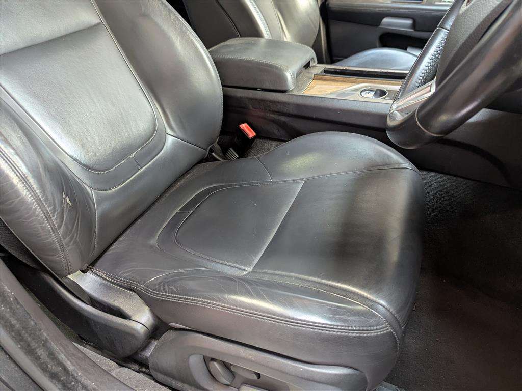 <p>2014 JAGUAR XF PREMIUM LUXURY D AUTO</p>