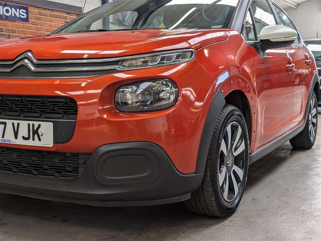 <p>2017 CITROEN C3 FEEL PURETECH</p>