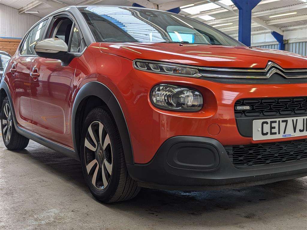 <p>2017 CITROEN C3 FEEL PURETECH</p>