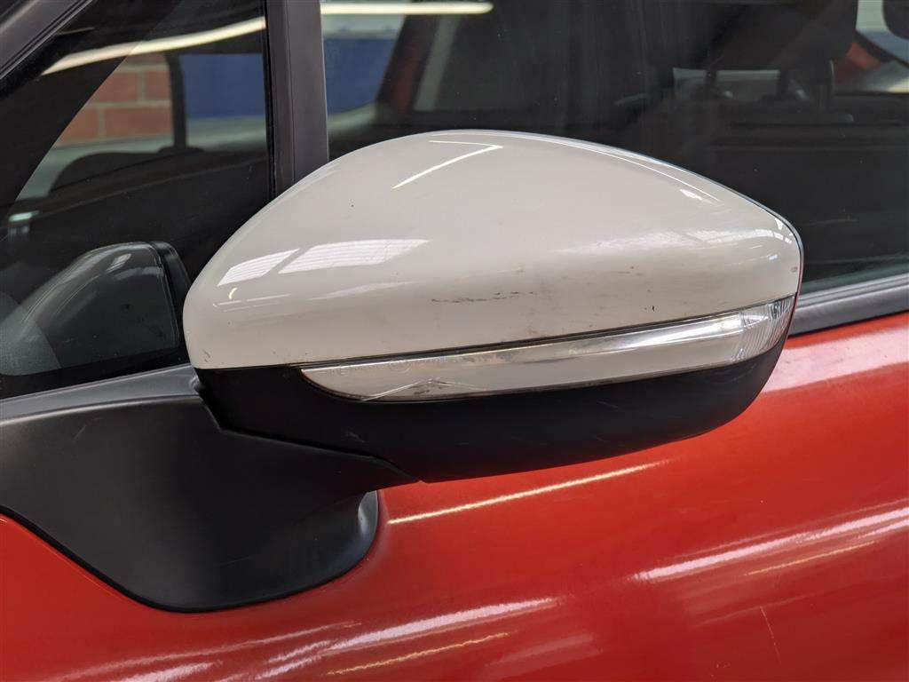 <p>2017 CITROEN C3 FEEL PURETECH</p>