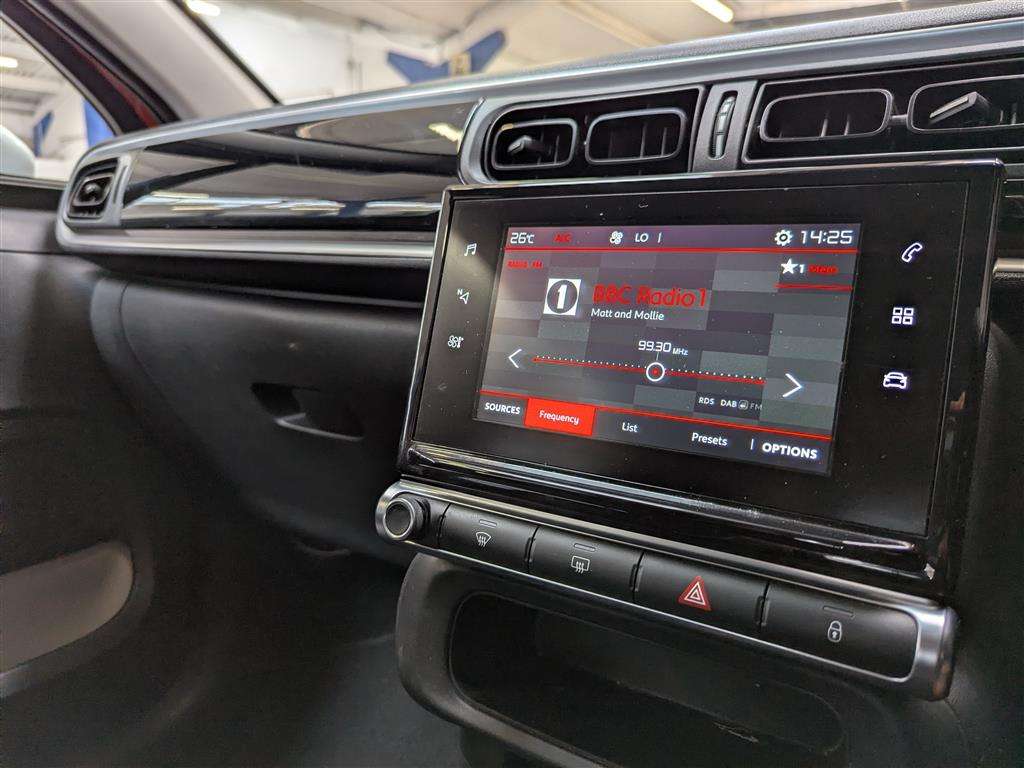 <p>2017 CITROEN C3 FEEL PURETECH</p>