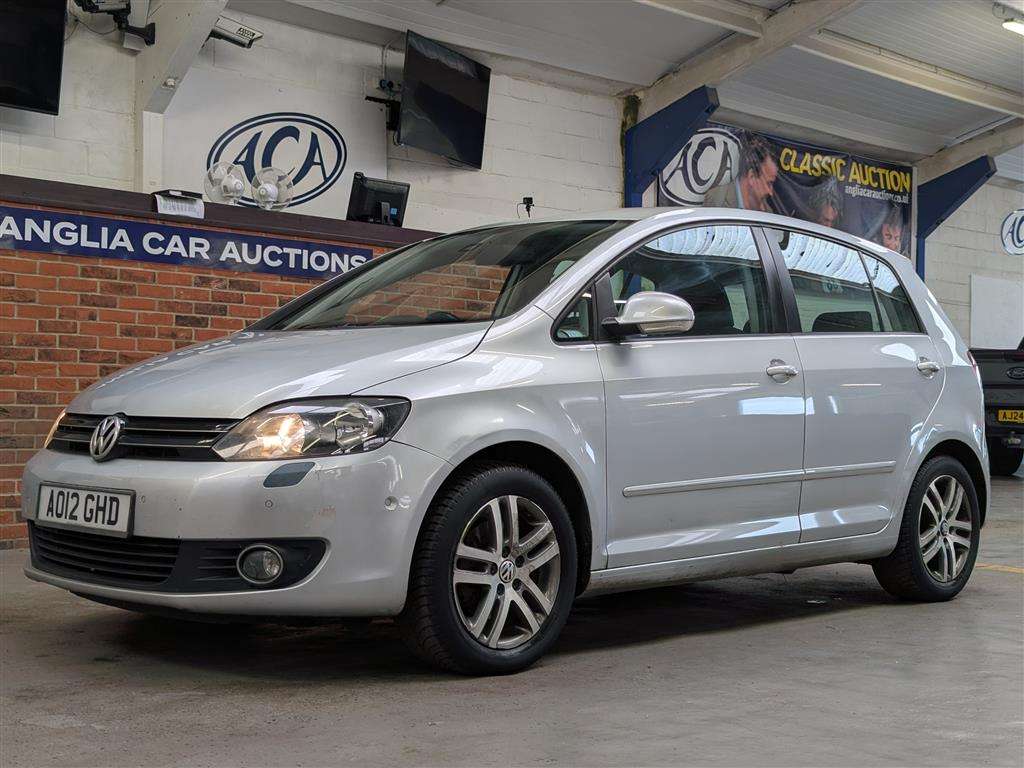 <p>2012 VOLKSWAGEN GOLF PLUS SE TDI 140</p>