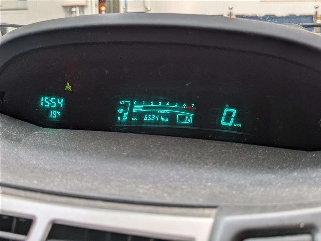 <p>2009 TOYOTA YARIS TR VVT-I S-A</p>