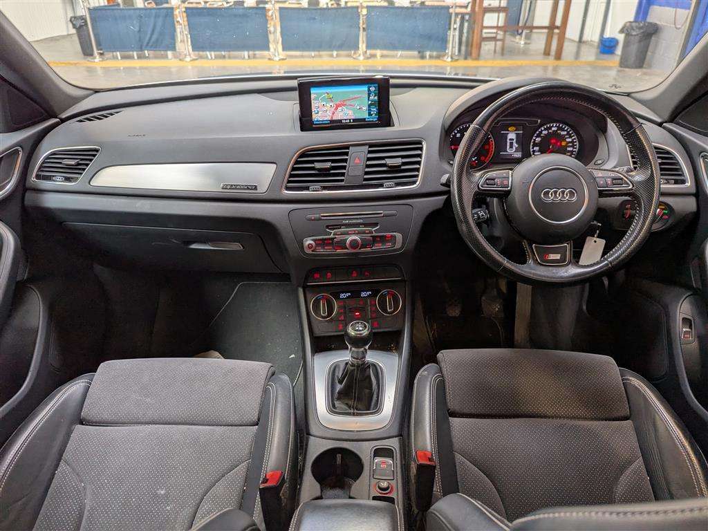 <p>2016 AUDI Q3 S LINE + TDI QUATTRO</p>