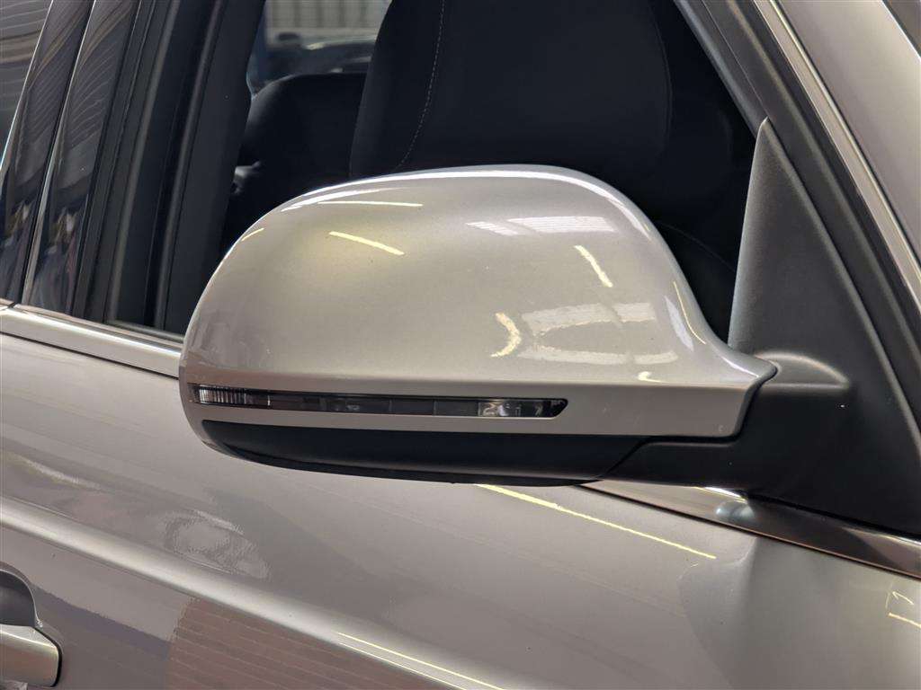 <p>2016 AUDI Q3 S LINE + TDI QUATTRO</p>
