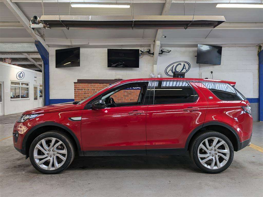 <p>2016 LAND ROVER DISCO-Y SPORT LUXURY HSE</p>