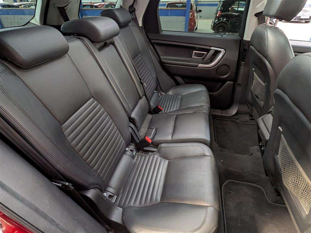 <p>2016 LAND ROVER DISCO-Y SPORT LUXURY HSE</p>