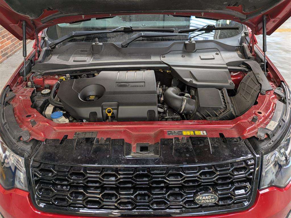 <p>2016 LAND ROVER DISCO-Y SPORT LUXURY HSE</p>