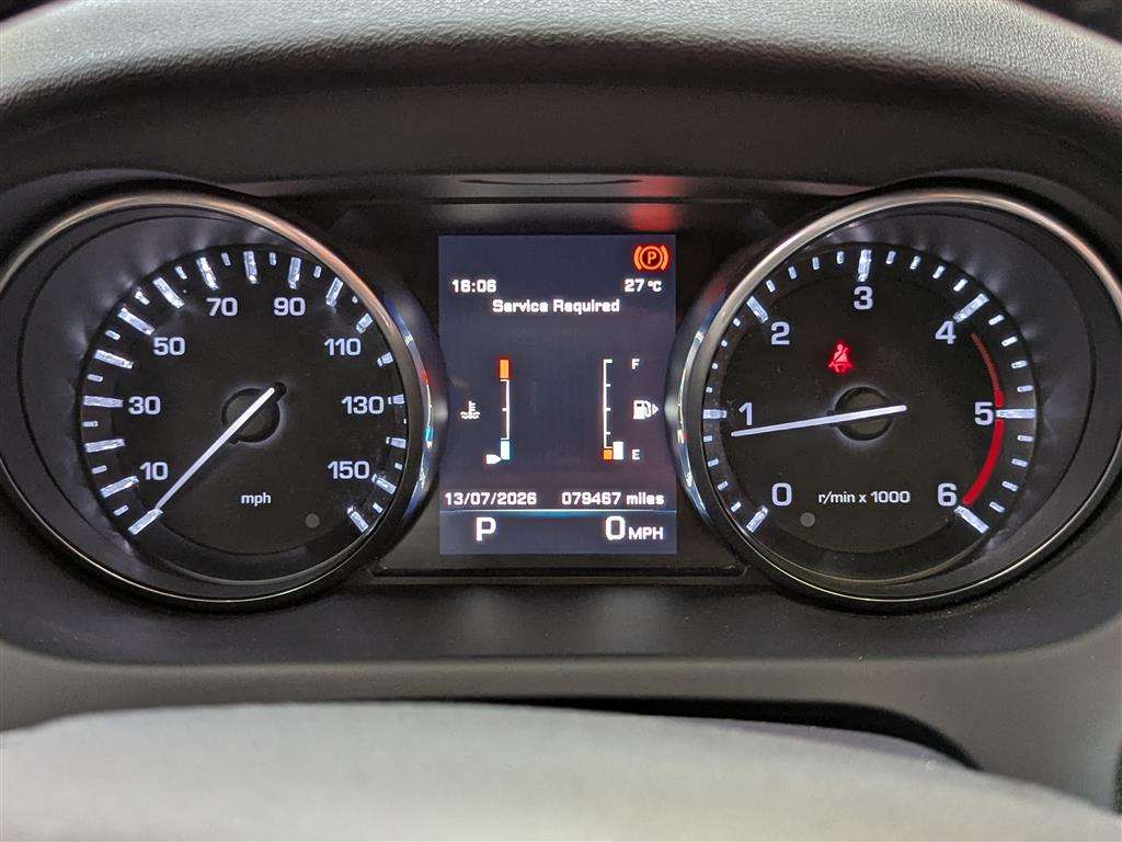 <p>2016 LAND ROVER DISCO-Y SPORT LUXURY HSE</p>