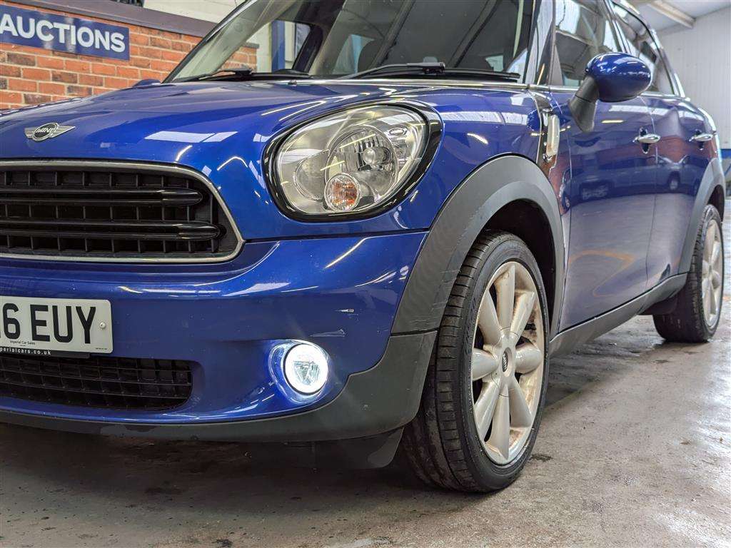 <p>2016 MINI COUNTRYMAN COOPER D</p>