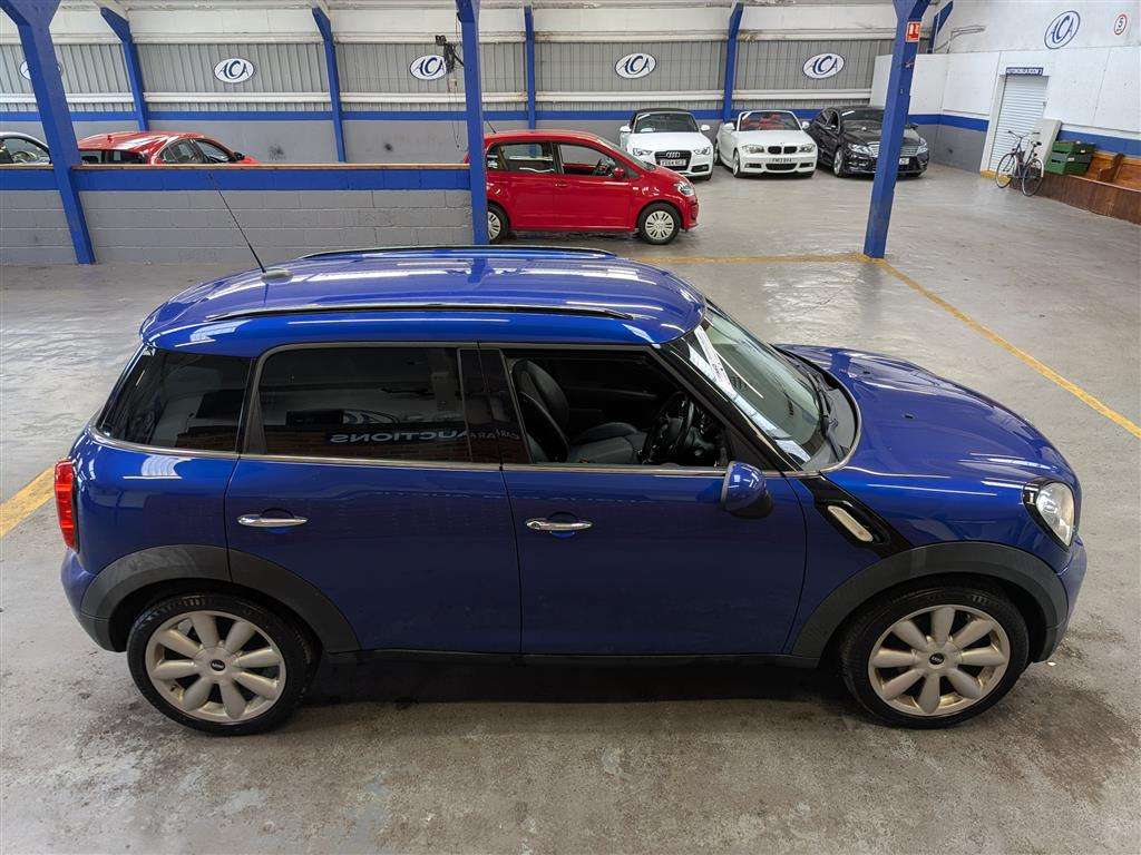 <p>2016 MINI COUNTRYMAN COOPER D</p>