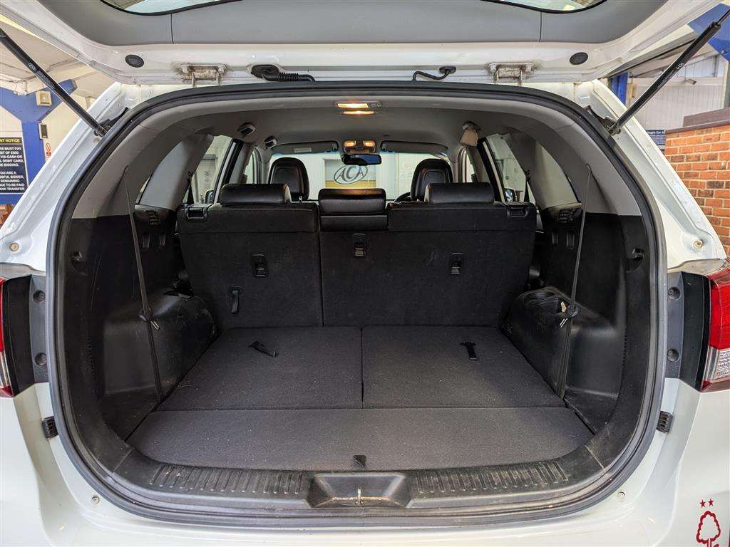 <p>2014 KIA SORENTO KX-2 CRDI 4X4</p>