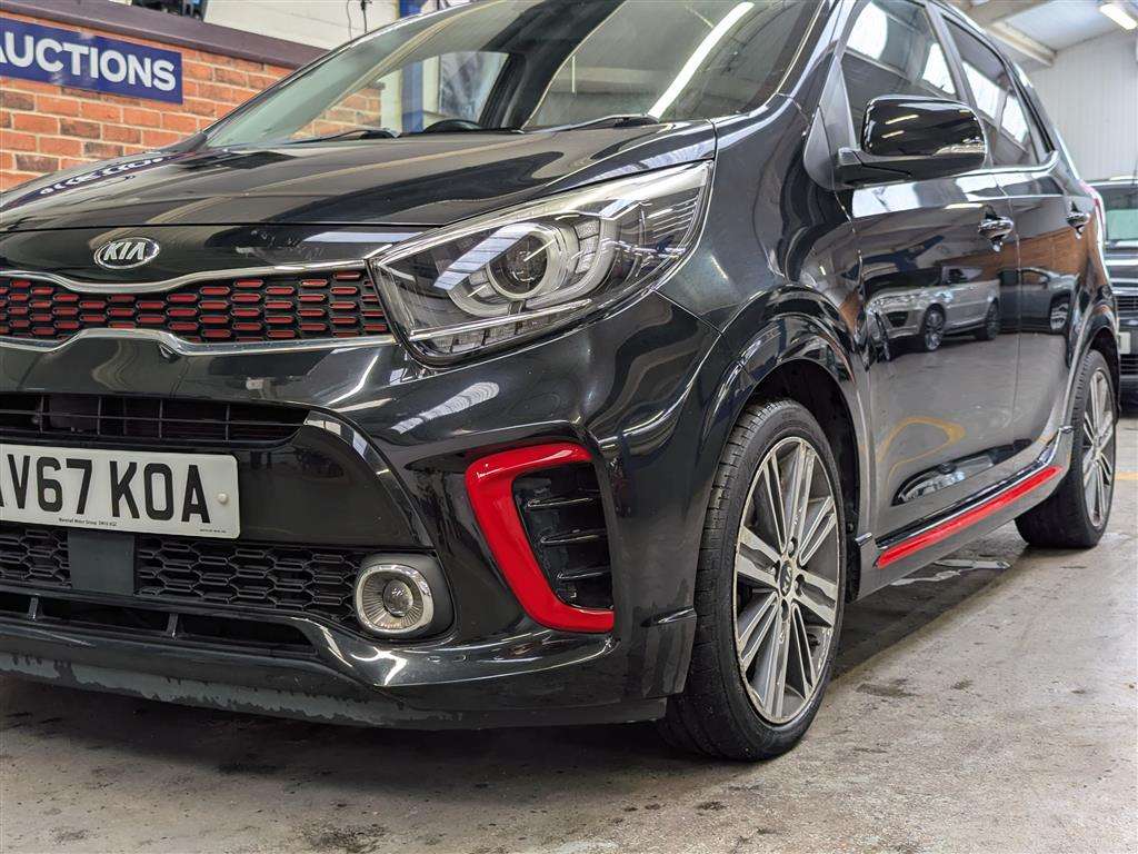 <p>2017 KIA PICANTO GT-LINE</p>