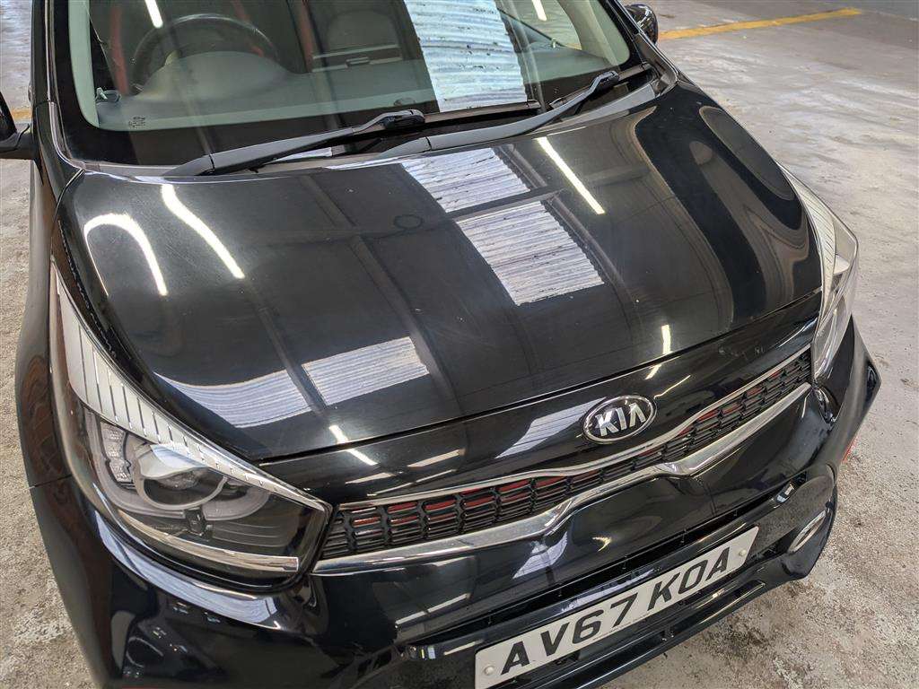 <p>2017 KIA PICANTO GT-LINE</p>