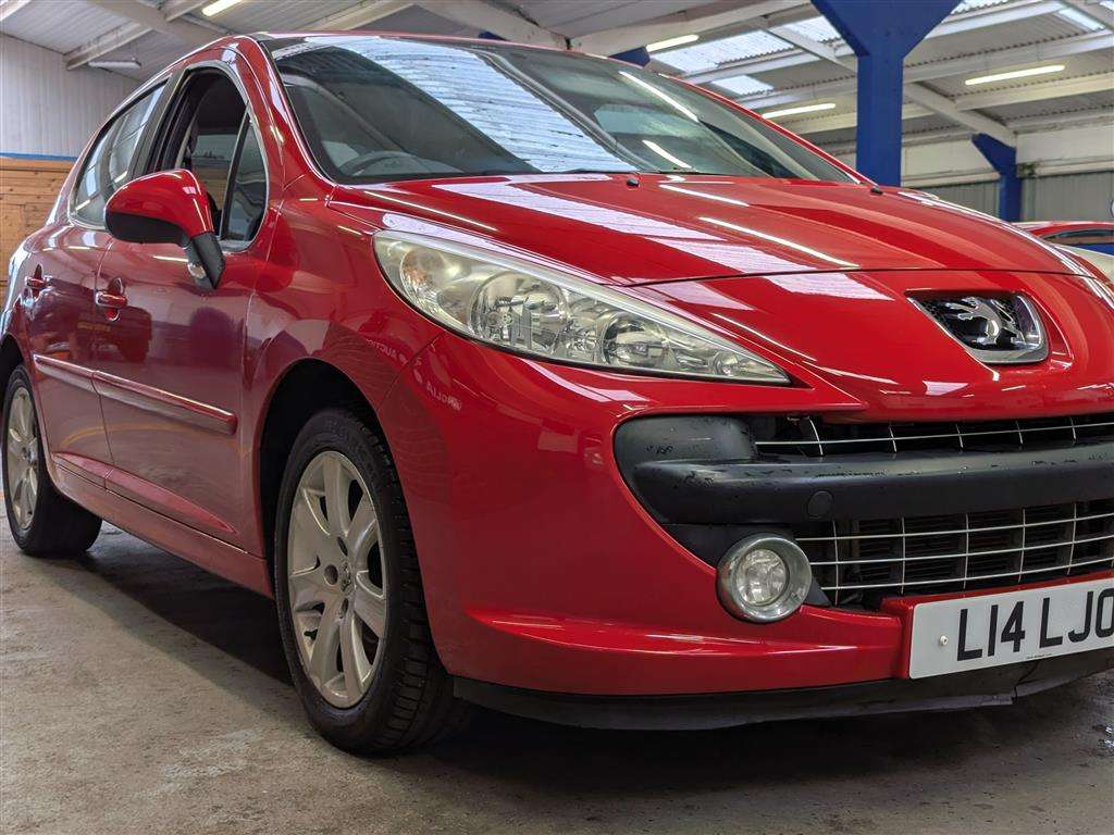 <p>2009 PEUGEOT 207 SPORT AUTO</p>
