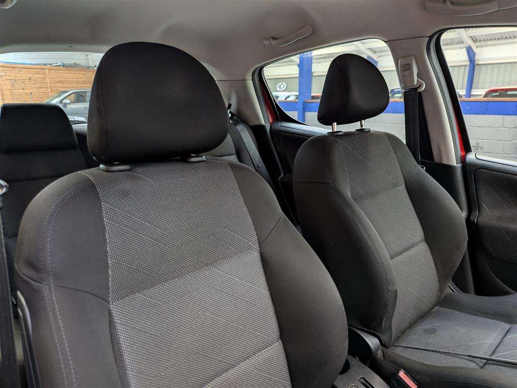 <p>2009 PEUGEOT 207 SPORT AUTO</p>