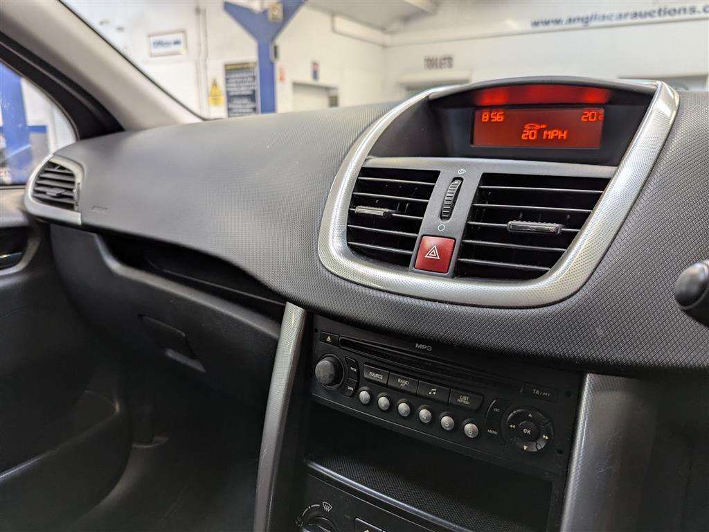 <p>2009 PEUGEOT 207 SPORT AUTO</p>