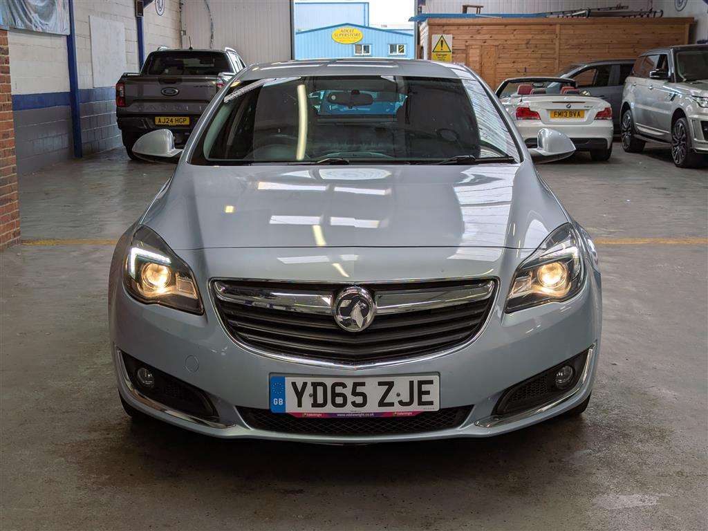<p>2015 VAUXHALL INSIGNIA SRI NAV CDTI ECO</p>