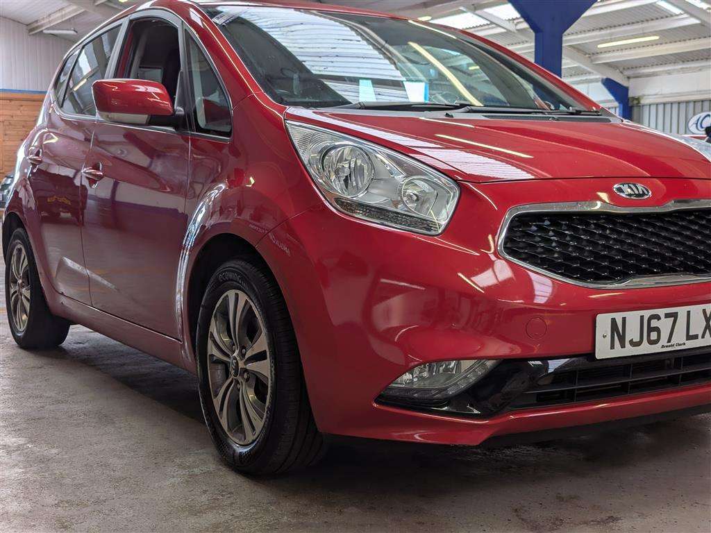 <p>2017 KIA VENGA 3 CRDI ISG</p>