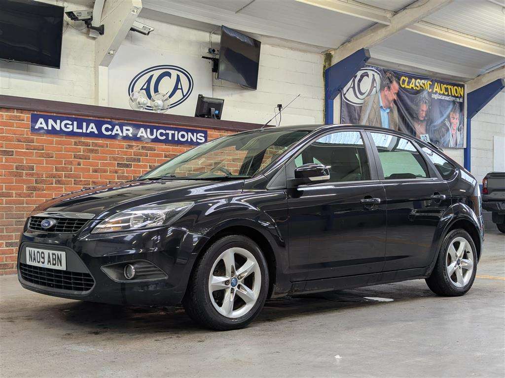 <p>2009 FORD FOCUS ZETEC 100</p>