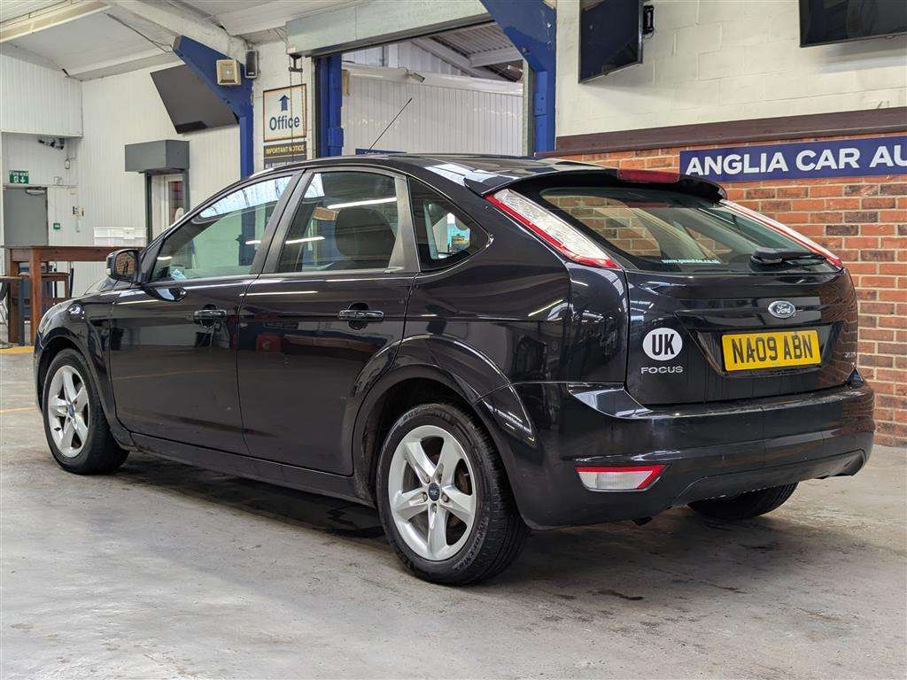 <p>2009 FORD FOCUS ZETEC 100</p>