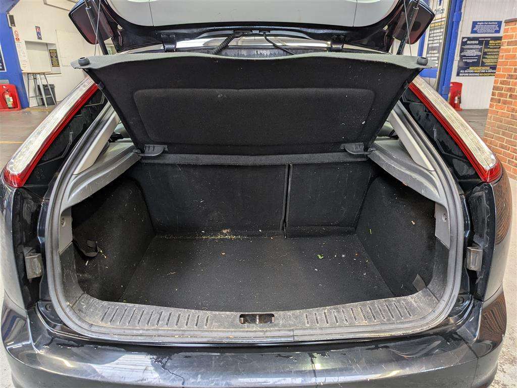 <p>2009 FORD FOCUS ZETEC 100</p>