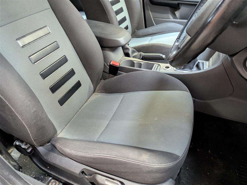<p>2009 FORD FOCUS ZETEC 100</p>