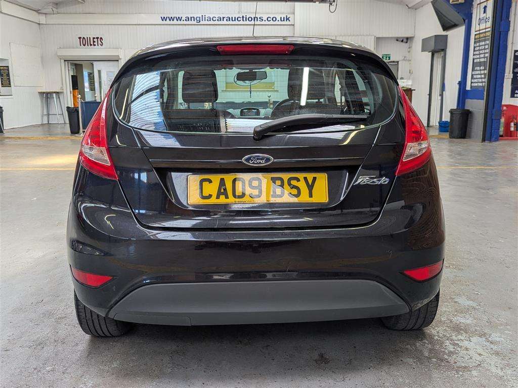 <p>2009 FORD FIESTA STYLE PLUS AUTO</p>
