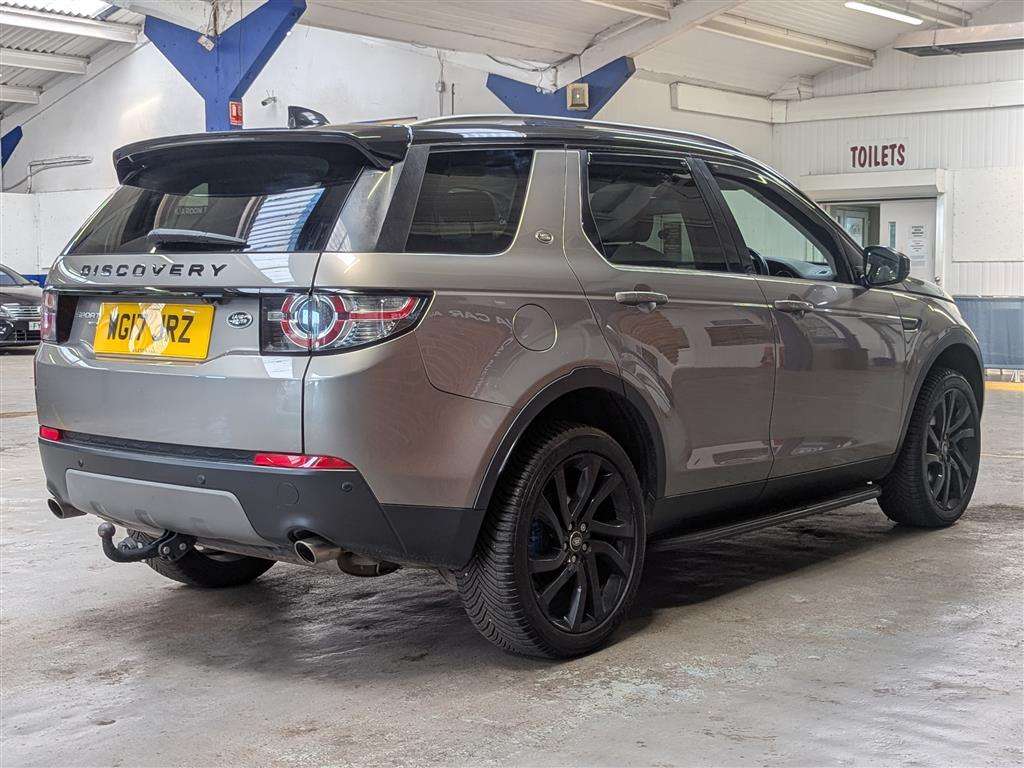 <p>2017 LAND ROVER DISCO-Y SPORT BLACK HSE T</p>