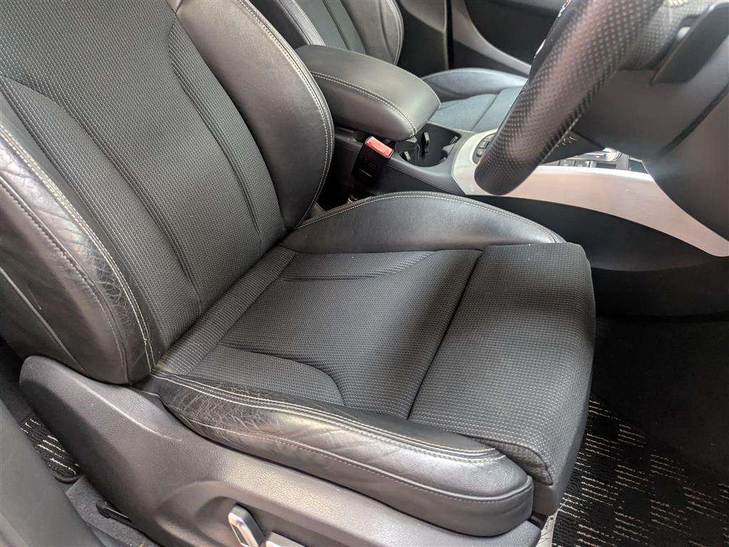 <p>2013 AUDI Q5 S LINE + TFSI QUATTRO</p>