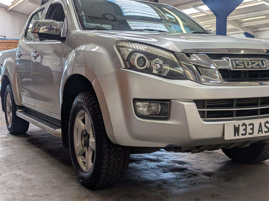 <p>2013 ISUZU D-MAX YUKON D/C INTCOOLER</p>