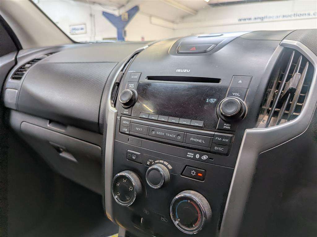 <p>2013 ISUZU D-MAX YUKON D/C INTCOOLER</p>