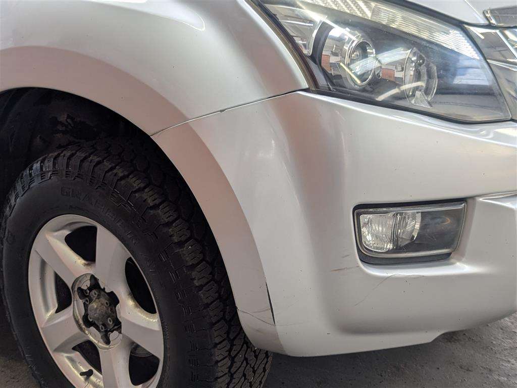 <p>2013 ISUZU D-MAX YUKON D/C INTCOOLER</p>