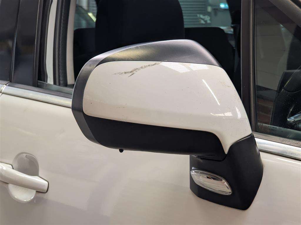 <p>2016 PEUGEOT 5008 ALLURE BLUE HDI S/S</p>